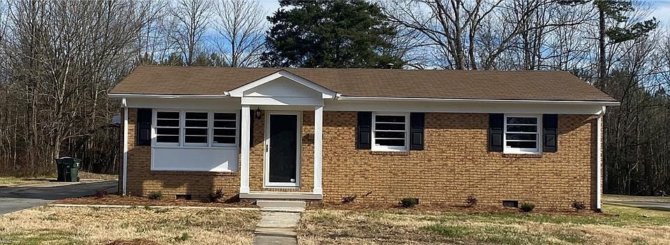 1st image of 635 Holly St