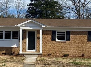 635 Holly St, Burlington, NC 27217