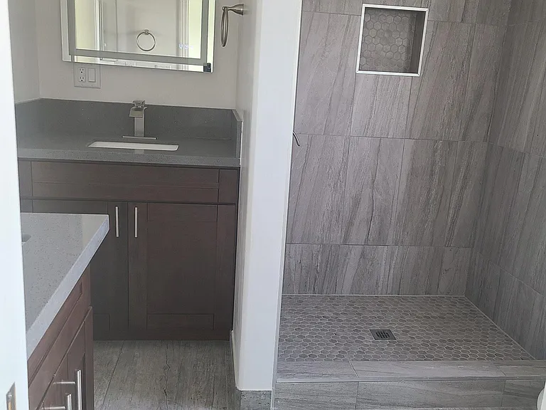 668 Del Mar Ave — Photo 10