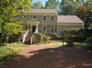 505 Calaveras Dr, Sandy Springs, GA 30350