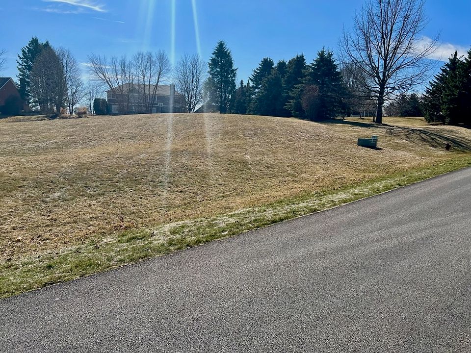 2nd image of 1551 Bobolink Cir