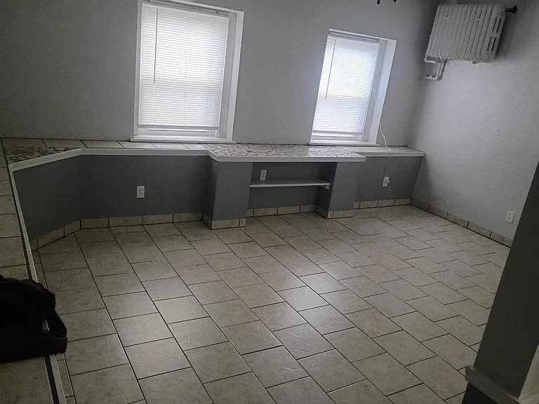 189 Lake Ave — Photo 18