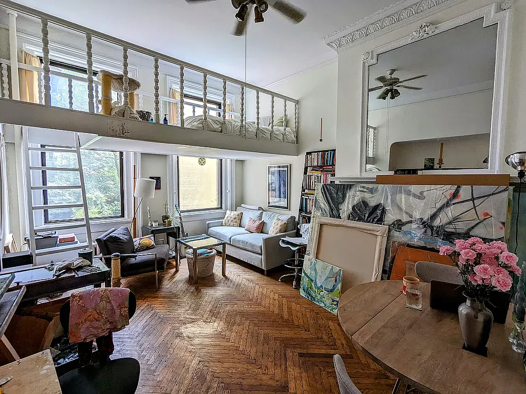 294 Riverside Drive — Photo 1