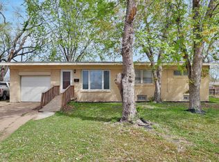1102 E Berkeley Ave, Wichita, KS 67216