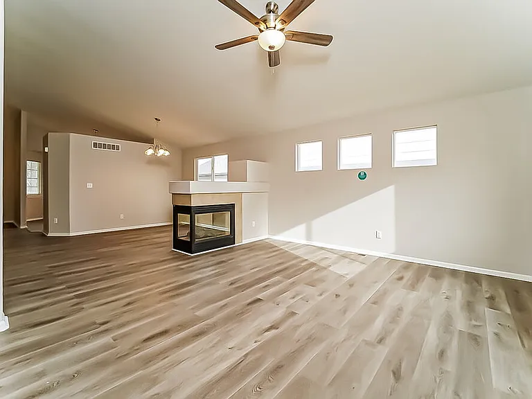 18284 Michigan Creek Way — Photo 6