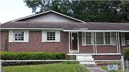1st image of 2626 Orchid Ave