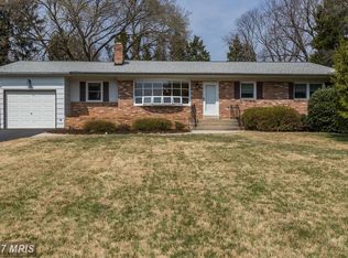 17604 Parkridge Dr, Gaithersburg, MD 20878