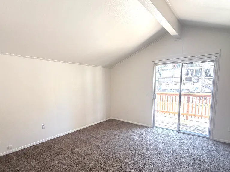 2317 Eagle Ln — Photo 10