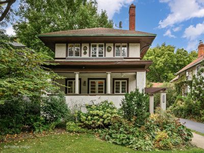 225 Clinton Ave, Oak Park, IL, 60302