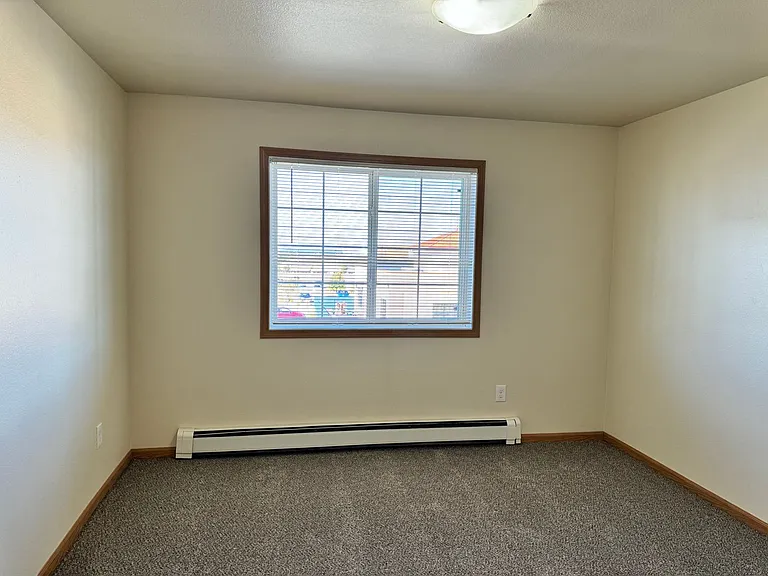 West Lake III Apartments — Photo 178