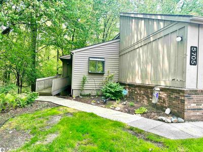 5705 Paige Ct, East Lansing, MI, 48823