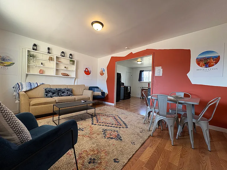 170 E 100 N #6 — Photo 19