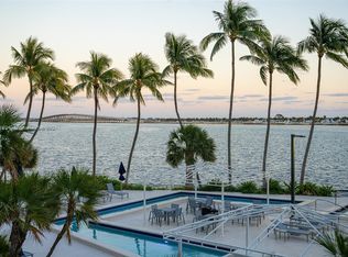 2333 Brickell Ave APT 501, Miami, FL 33129