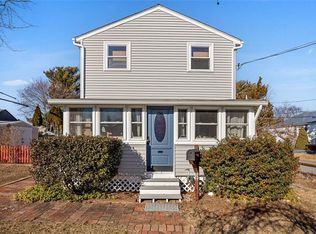 52 Greene Ave, Barrington, RI 02806