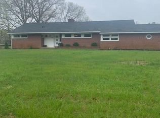 450 Creek Rd, Moorestown, NJ 08057