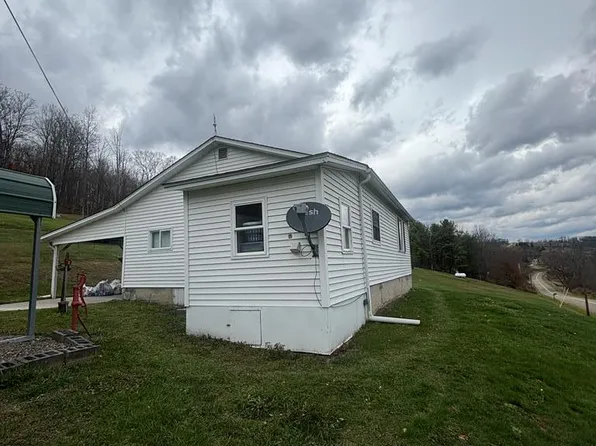 2106 Dean Hill Rd, Wellsboro, PA 16901