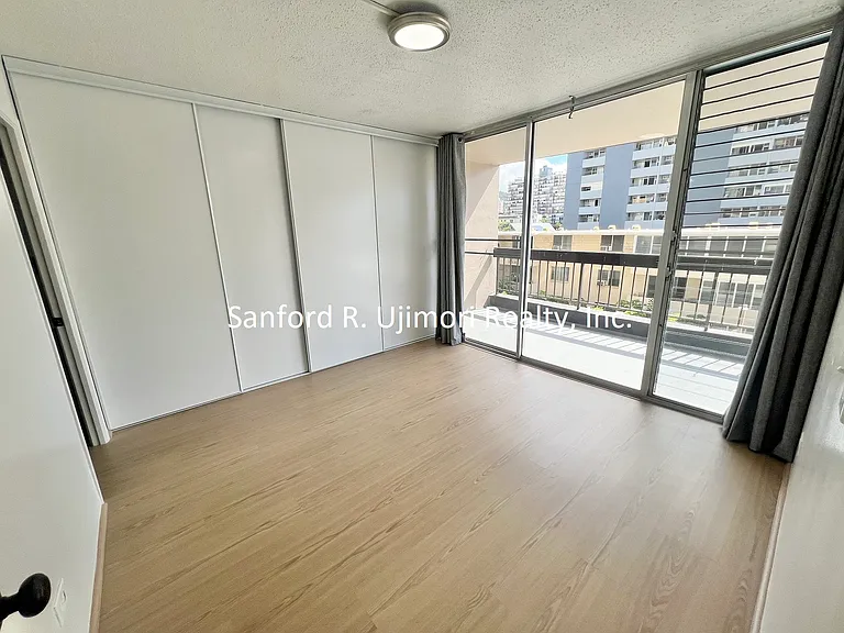 775 Kinalau Pl #301 — Photo 5