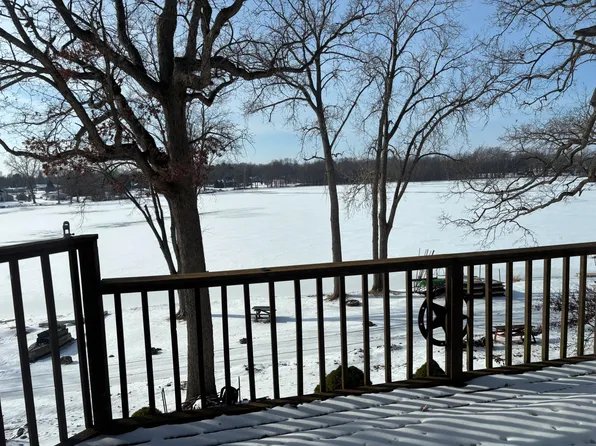 3523 N Blackstone Ave, Colon, MI 49040