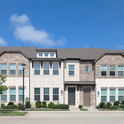 2257 Adena Springs Dr Photo 1