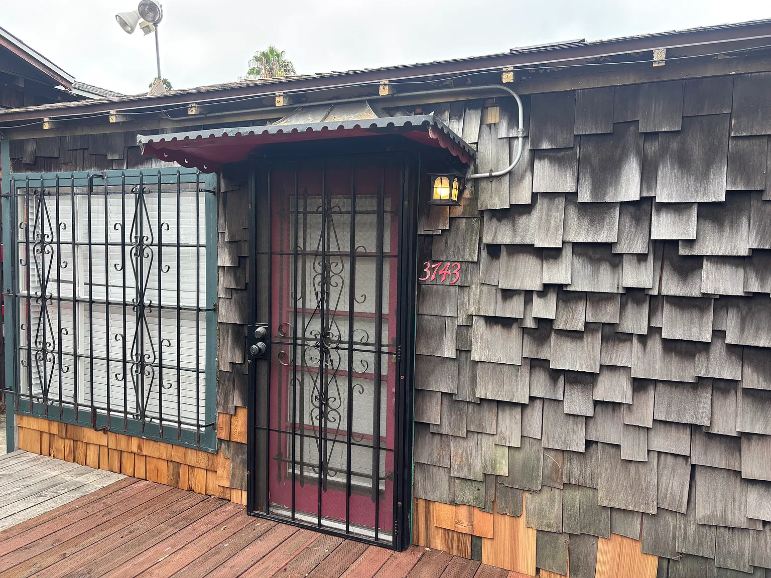 Studio, 400 sqft, $1,500 — Photo 2