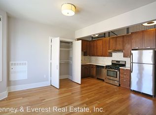 493 Haight St #302, San Francisco, CA 94117