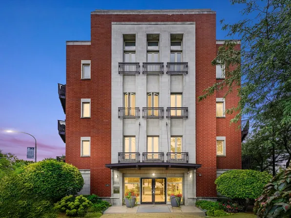 1075 W Roosevelt Rd #206, Chicago, IL 60607