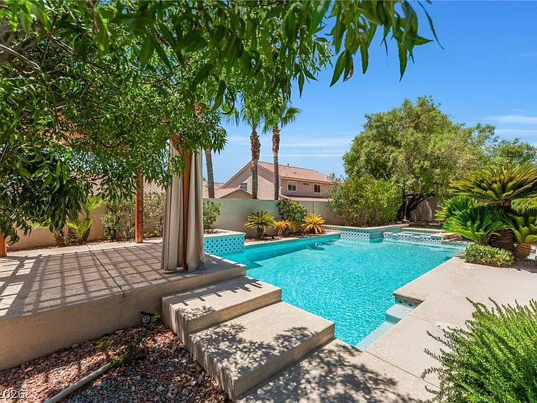 9675 Irvine Bay Ct — Photo 47