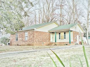 611 Woodland Dr, Rockwell, NC 28138