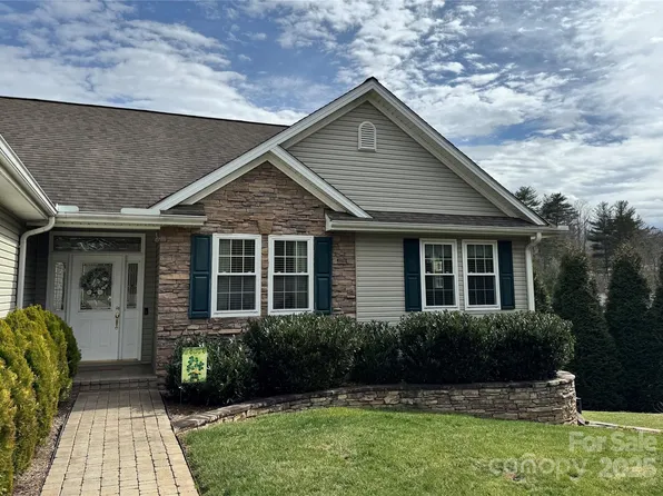 31 Mountain Glen Dr, Asheville, NC 28804