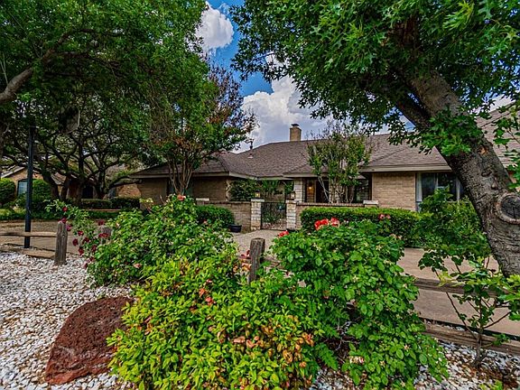 3rd image of 4519 Shady Oak Ct