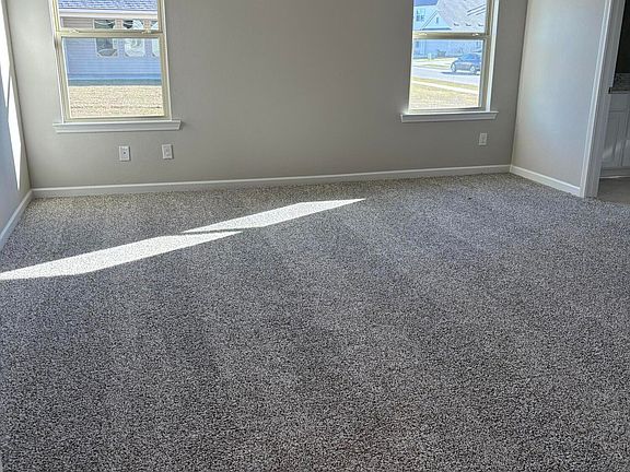3rd image of 401 Dulworth Ct
