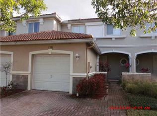 2351 Center Stone Ln, Riviera Beach, FL 33404