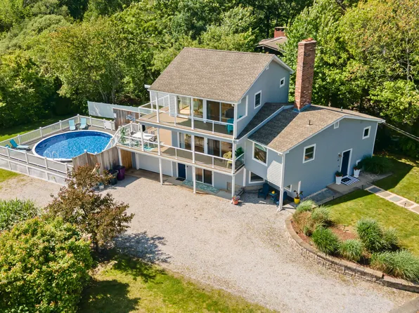 49 Economy Drive, Westbrook, CT 06498
