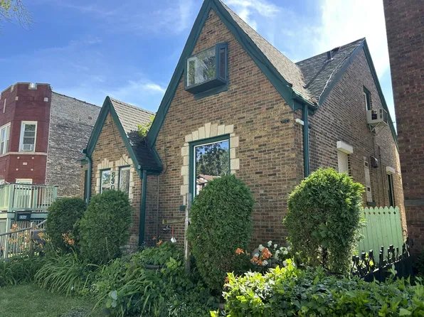 8906 S Hermitage Ave, Chicago, IL 60620