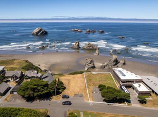 1860 Beach Loop, Bandon, OR 97411