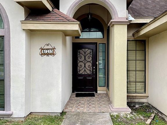 3rd image of 875 Alta Mesa Blvd