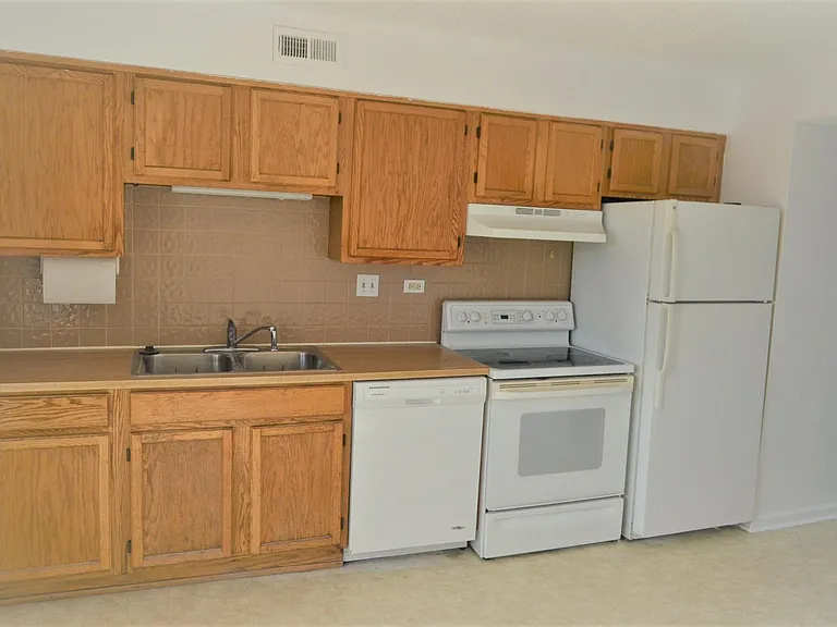 9240 E Girard Ave #5 — Photo 3