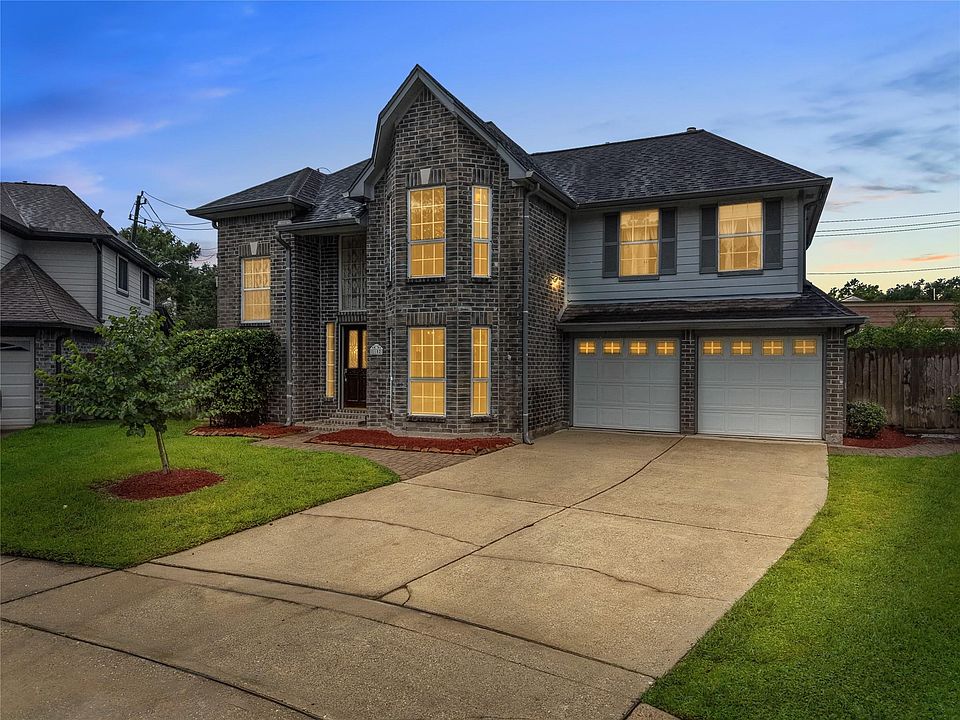 1st image of 1102 Juniper Canyon Ln