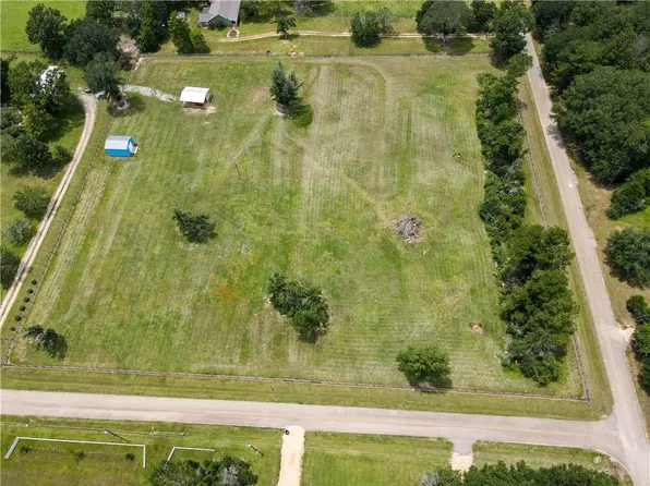 112 Deerfield Rd, Folsom, LA 70437