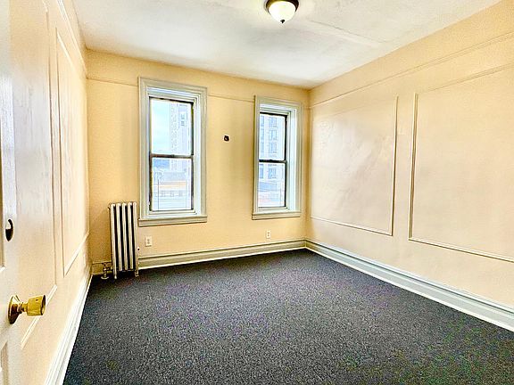 3rd image of 154 Bradford St APT 3