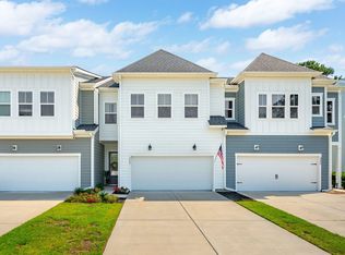 3082 Emma Ln, Mount Pleasant, SC 29466