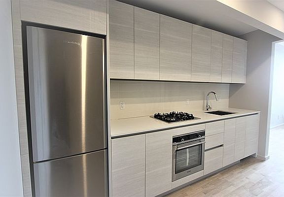 3rd image of 1511 Bedford Ave #3H