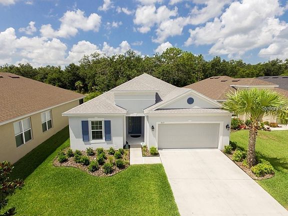 2nd image of 8523 Grand Aspen Way