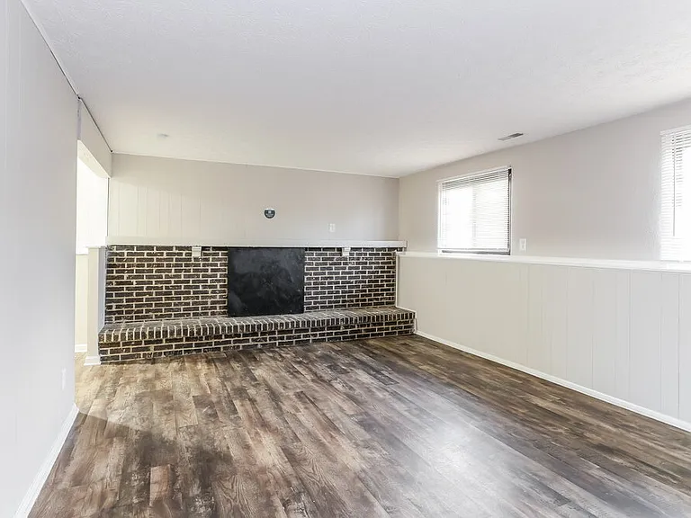 1284 Falene Pl — Photo 12