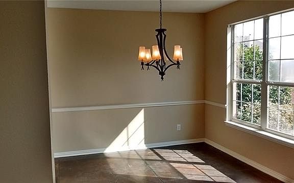 4th image of 5087 Postwood Dr