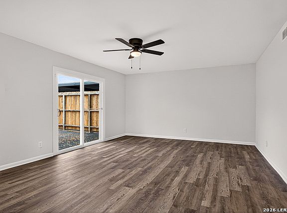 4th image of 600 Gentleman Rd #8
