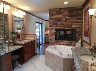 73535 Pinyon St, Palm Desert, CA 92260