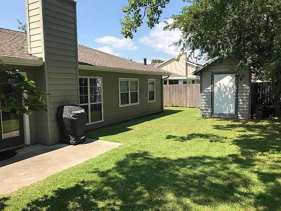 5th image of 108 Cedarwood Dr