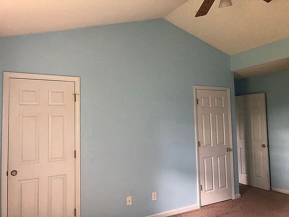 4th image of 112 Evergreen Cir