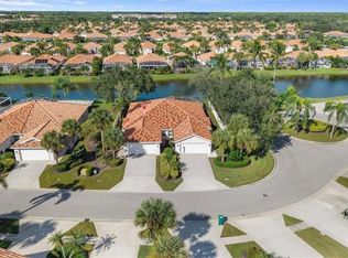 3575 El Verdado Ct, Naples, FL 34109